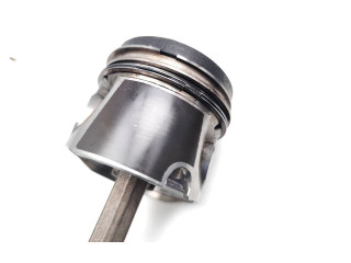 Píst AVB Audi A4 S4 B6 8E 8H