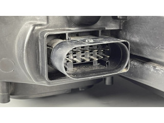 Передняя фара