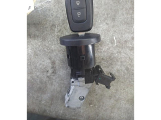 Комплект блоков управления 681037125R Dacia Sandero