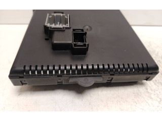 Блок предохранителей 30728512, 28017881   Volvo V70    