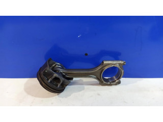 Поршень 31460828 Volvo S60 для бензинового двигателя 2.0