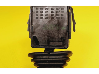 Ручка стеклоочистителей 09185413   Opel Meriva A