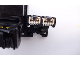 Ручка стеклоочистителей 31674103, E3-B5-49-1   Volvo XC90