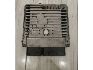 Блок управления двигателем Блок управления 03L906023KM   Audi A1