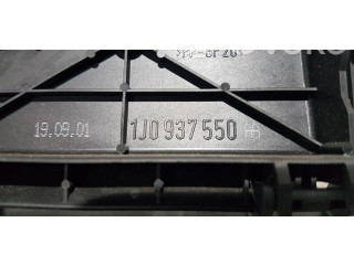 Блок предохранителей 1J0937550   Audi A3 S3 8L    