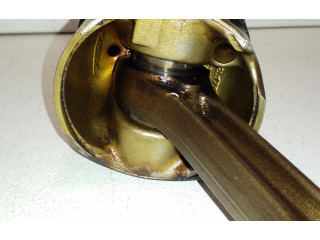  Поршень с шатуном  82L175  Volvo XC60  