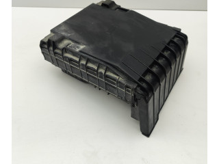 Pojistková skříňka 2K0937805A Volkswagen Caddy 2019