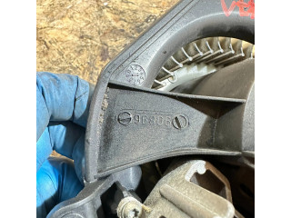 Вентилятор печки    A2308210251, 9140010471   Mercedes-Benz E W211