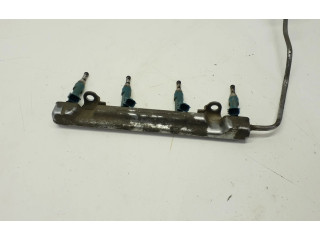 Vstřikovací lišta 2325037021 Toyota Prius+ (ZVW40)