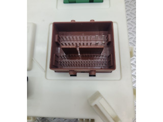 Блок управления 32268107 Volvo XC40