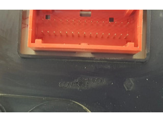 Přístrojová deska Nissan Primastar 2007 2481000Q0D, 2481000Q0D