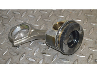 Поршень EE20Z Subaru Outback