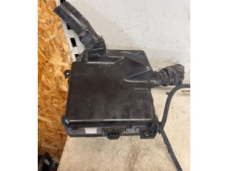 Блок предохранителей PR07400000 Mitsubishi Outlander