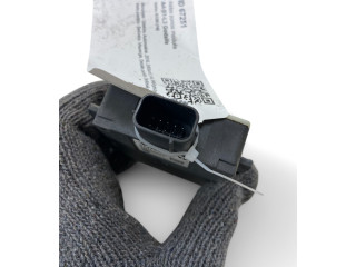 Датчик слепых зон 31476331 Volvo XC90