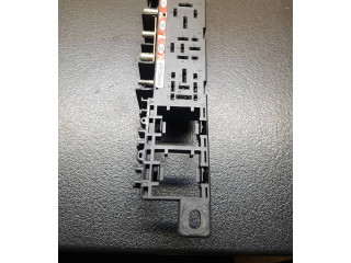 Pojistková skříňka 8D1941824 Audi A6 S6 C5 4B 2003