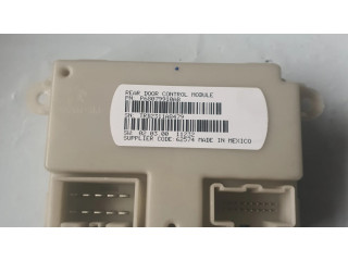 Šoninių slankiojančių durų ECU modulis