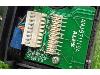 Ручка стеклоочистителей 30669741 Volvo V70