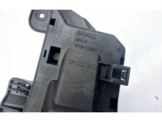 Блок предохранителей 9494210 Volvo S60