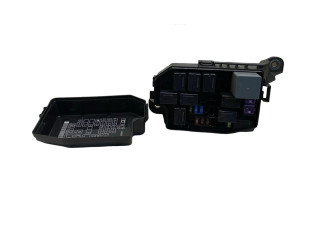 Блок предохранителей 0524NA, 3746NA Mitsubishi Outlander