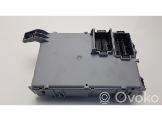 Блок предохранителей 01368892080, 28290405 Citroen Nemo