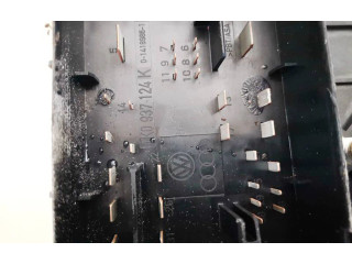 Блок предохранителей 1k0937124k Skoda Octavia Mk2 (1Z)