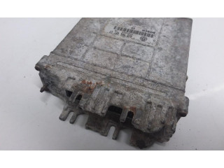 Řídící jednotka 028906021, 0281001746   Volkswagen Golf III 1995