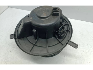 Вентилятор печки 1K1819015A, 983226W Skoda Octavia Mk2 (1Z)