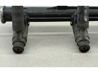 Vstřikovací lišta 037133317N   Volkswagen New Beetle     