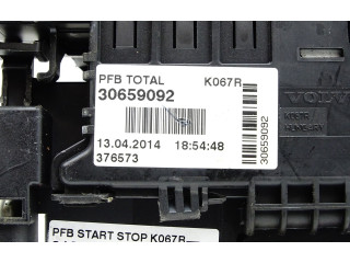 Pojistková skříňka Volvo XC60 2011