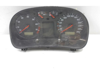 Панель приборов 1J0919881B, 1J0919881B Volkswagen Bora