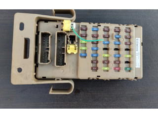 Блок предохранителей 82201AJ000 Subaru Outback