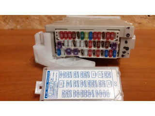 Блок предохранителей 8273047420A, 892 Toyota Prius (XW30)