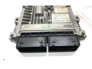 Блок управления двигателем Блок управления DS71-12B684-XB Ford S-MAX