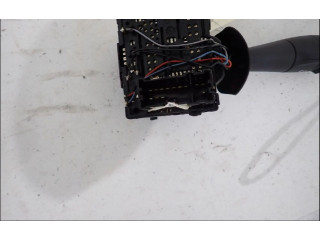 Ручка стеклоочистителей 8201168013   Renault Clio IV