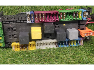 Блок предохранителей A1669063901   Mercedes-Benz GL X166    