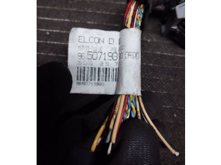 Блок управления двигателя 9647759780, 9646185180   Peugeot 307