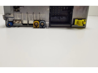 Радио/ проигрыватель CD/DVD / навигация    3V0035020B   Skoda Superb B8 (3V)