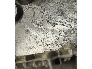 Pojistková skříňka 7E0907296 Volkswagen Transporter - Caravelle T5 2007