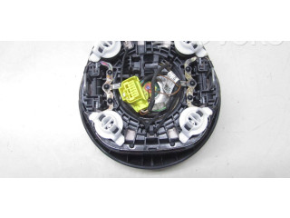 Подушка безопасности водителя 8V0880201AC Audi Q3 8U