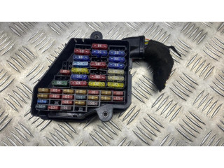   Pojistková skříňka 8D1941824   Audi A3 S3 8L 2001