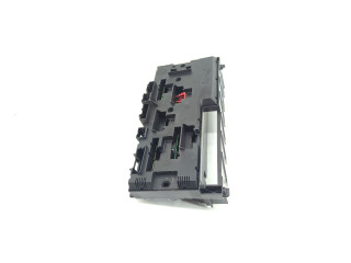 Блок предохранителей 9210863, 921086302   BMW X3 F25    