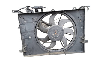 Вентилятор радиатора 30680513 Volvo S60