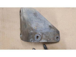 Кронштейн переднего редуктора