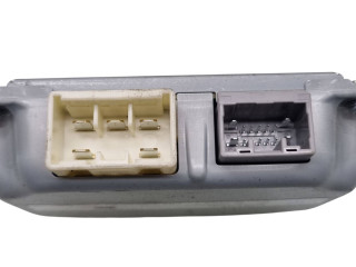 Įtampos keitiklis/ keitimo modulis 82714FL000, EUV9SR034AA Subaru Forester SK