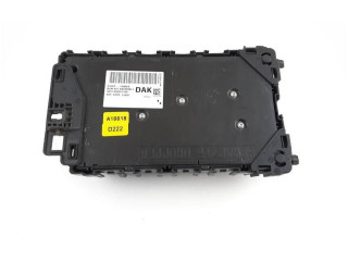 Блок предохранителей  FU5T15604DAK, FU5T-15604-DAK   Ford Ranger    