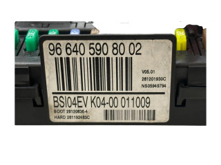 Pojistková skříňka 9664059080, 281201930C Peugeot 3008 2010