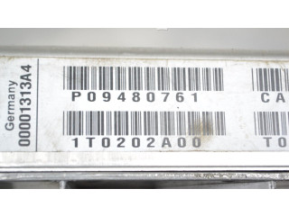 Блок управления коробкой передач 1T0202A00   Volvo V70