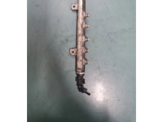 Vstřikovací lišta 55197370 Opel Zafira A Z 16 XEP