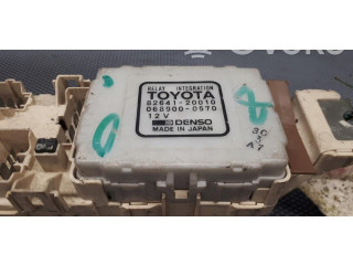 Pojistková skříňka 82641-20010 Toyota Camry VIII XV70 2021