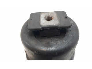 Подушка двигателя